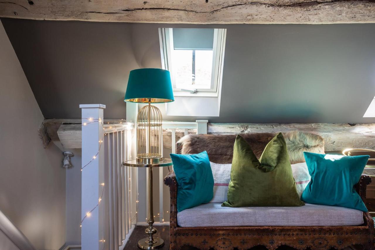 The Cocktail Lounge At Cheshire Boutique Bathhouse Appartement Nantwich Buitenkant foto